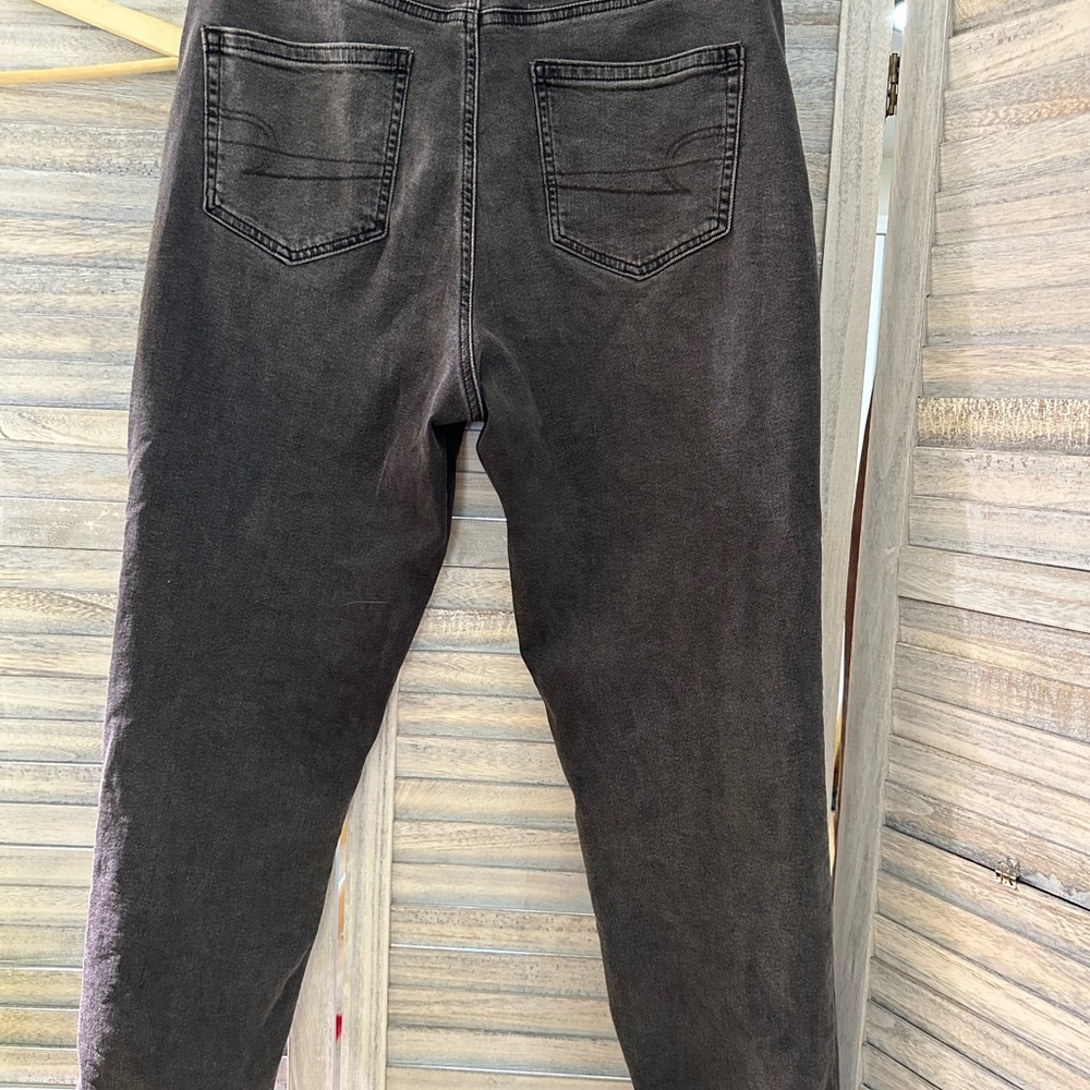 High Rise Mom Jean Bundle (3 pairs!!) - Picture 10 of 12
